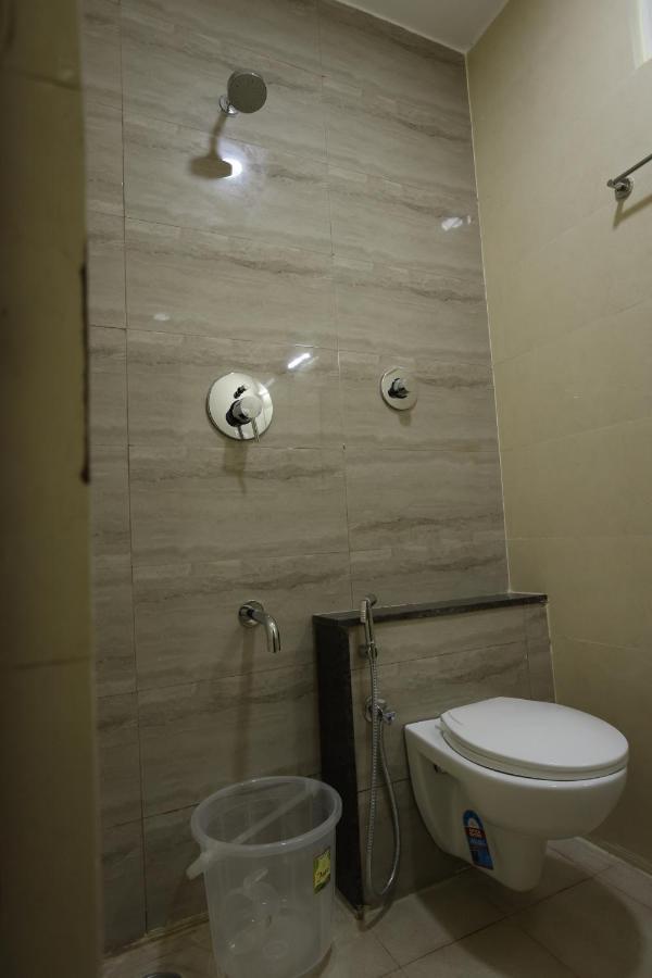 Hotel Sigma Suites Bangalore Extérieur photo