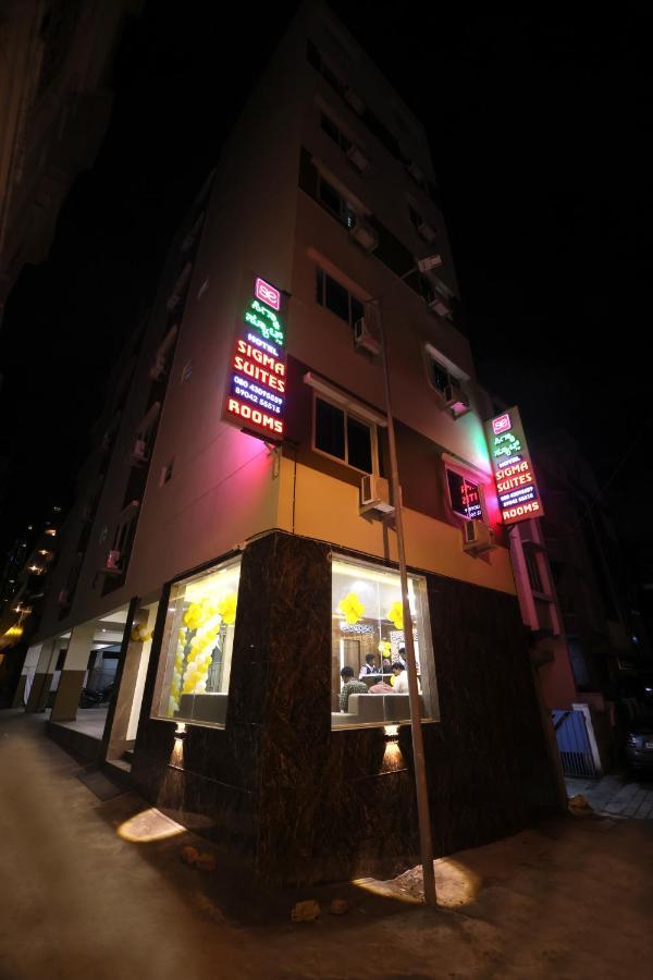 Hotel Sigma Suites Bangalore Extérieur photo