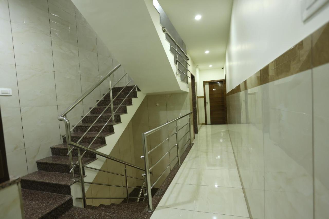 Hotel Sigma Suites Bangalore Extérieur photo