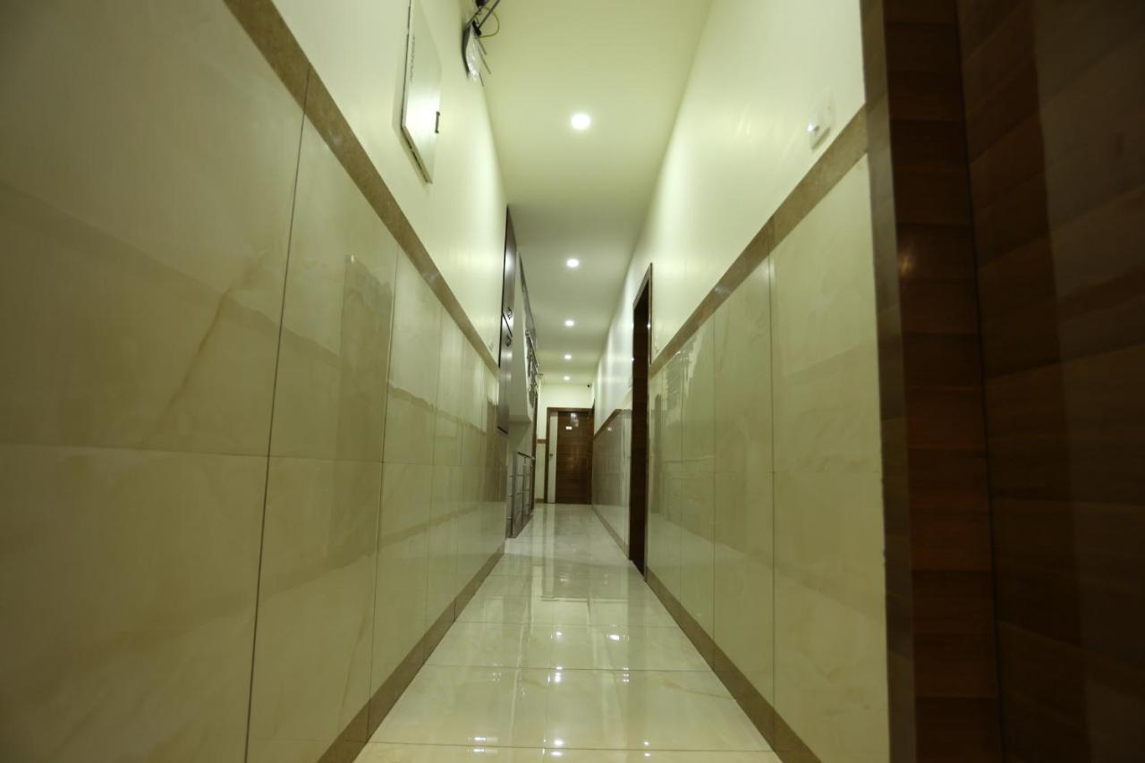 Hotel Sigma Suites Bangalore Extérieur photo