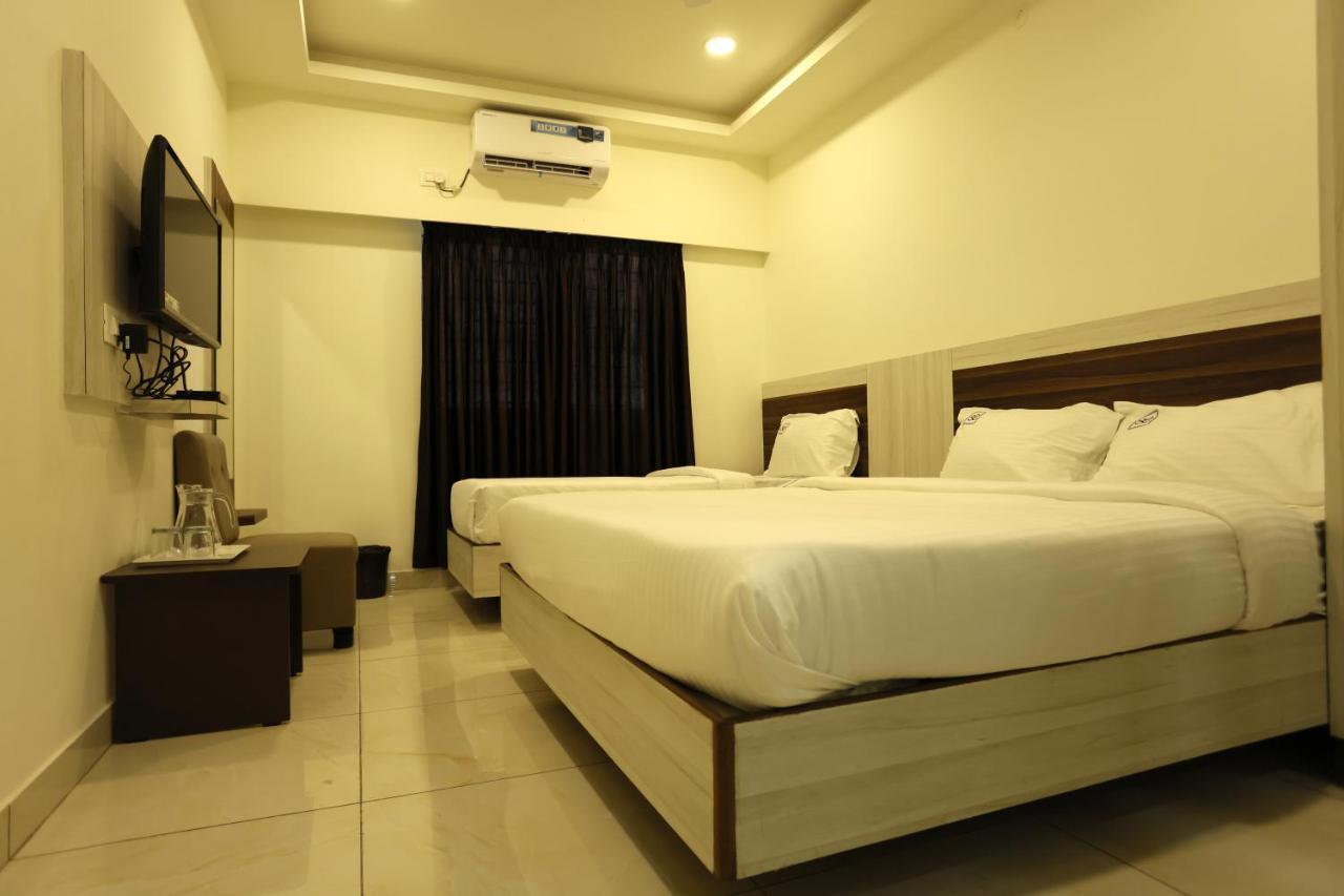 Hotel Sigma Suites Bangalore Extérieur photo